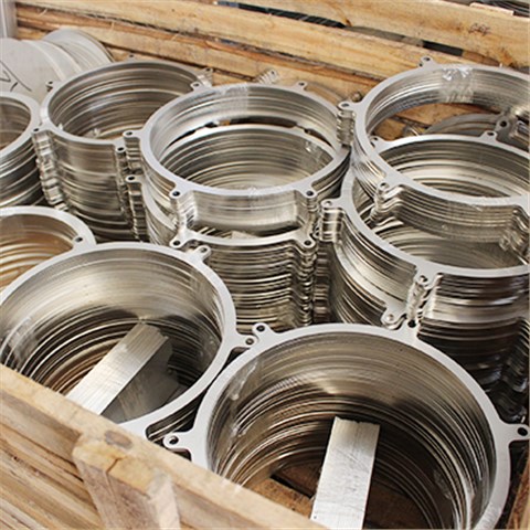 金屬高速高質(zhì)量激光批量切割，無毛刺